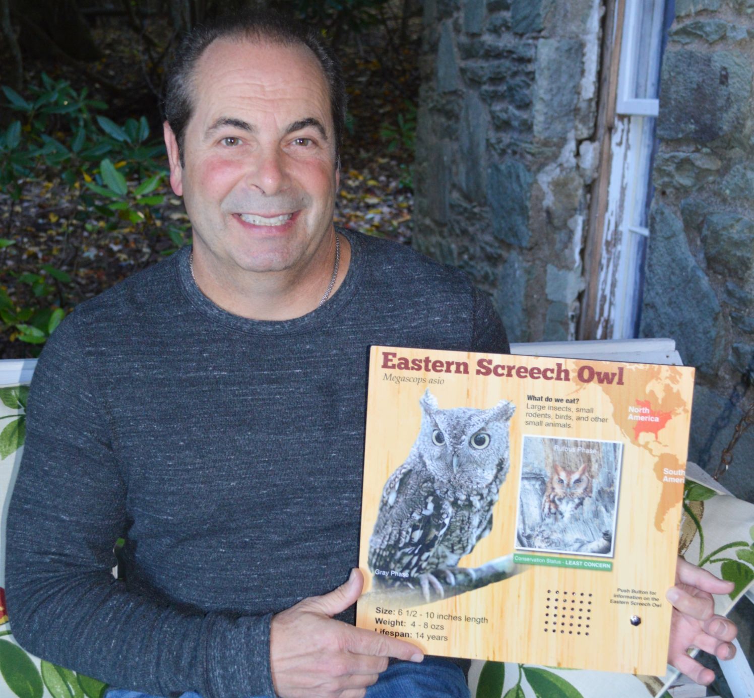 Caldwell native illustrates bird guide
